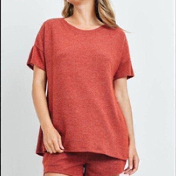 Brick Top And Shorts Lounge Set With Self Tie - Picture 3 of 6